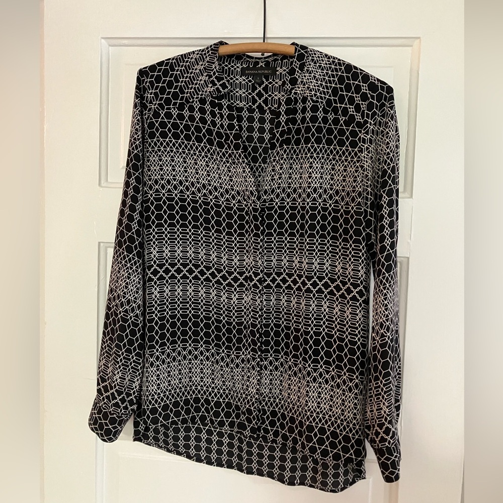 Banana Republic Geometric Print Top
